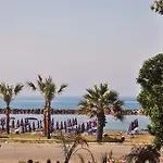 Lysithea Otel Larnaca