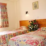 Lysithea Otel 2*