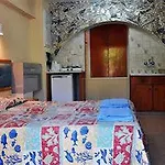 Otel Lysithea 2*