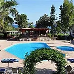 Lysithea Otel