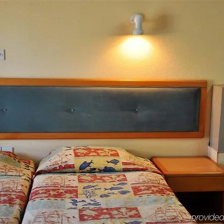 Lysithea Hotel 2*