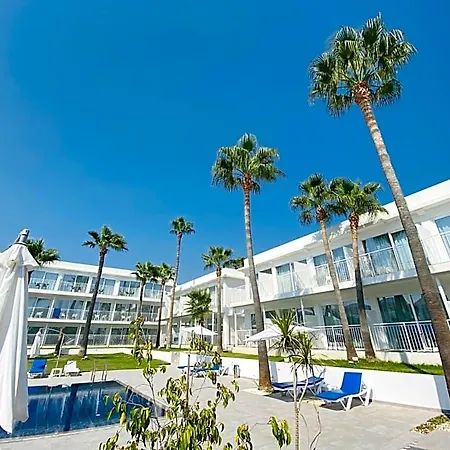 Lysithea Hotel 2*