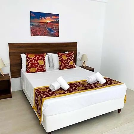 Hotel Lysithea 2*