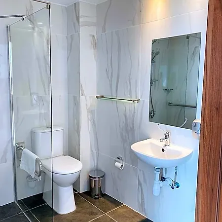 Hotel Lysithea