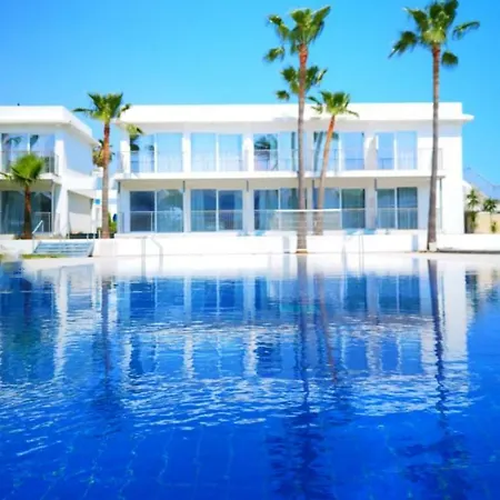 Otel Lysithea 2*
