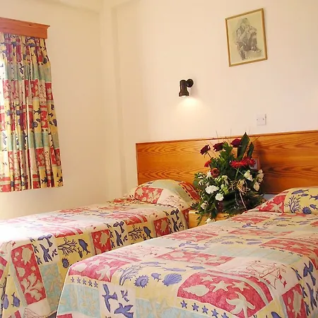 Lysithea Hotel 2*