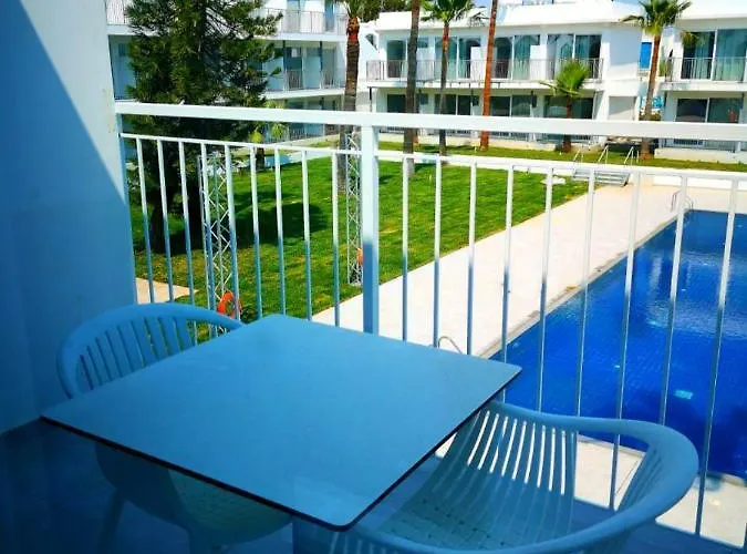 ホテル Lysithea 2*